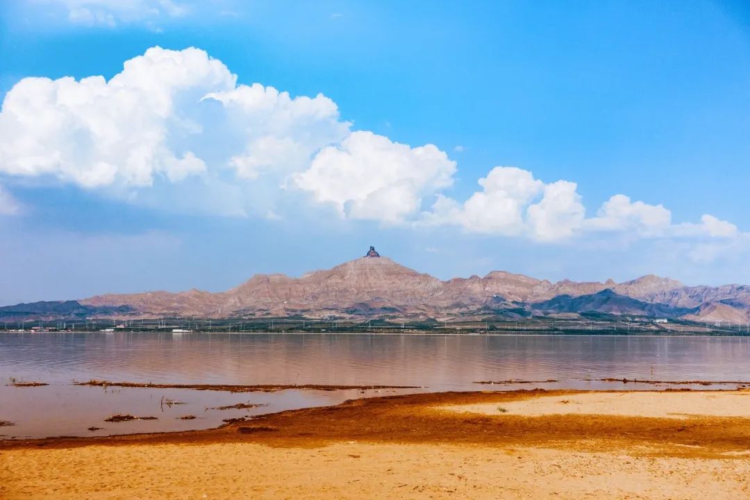 乌海破浪前行,励志人生的奋斗篇章